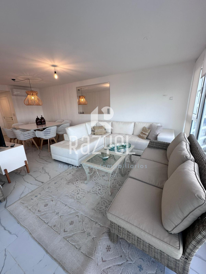 Apartamento ID.449 - Poseidon esquinero de 3 Dorm.