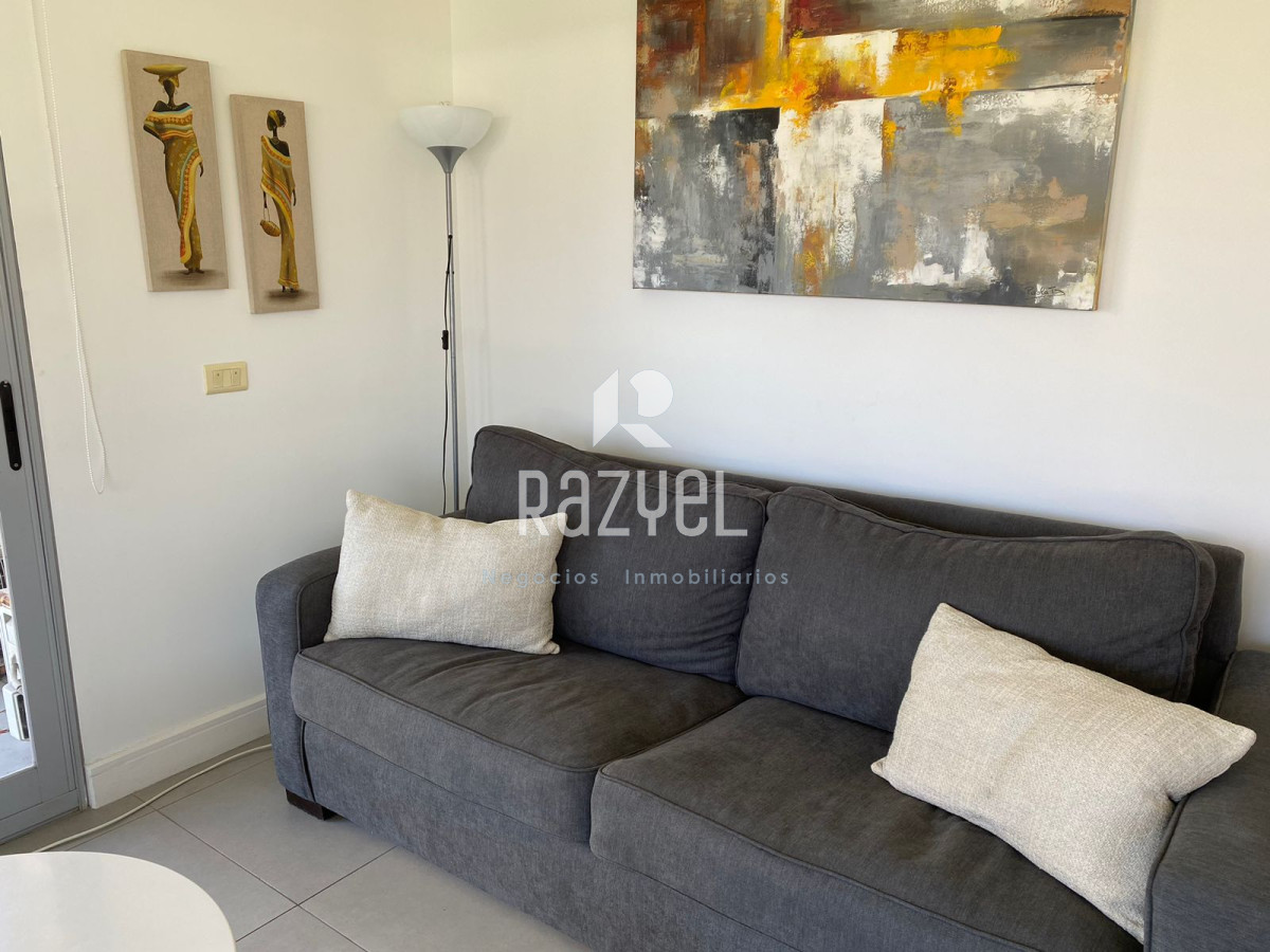Apartamento ID.433 - Apartamento de 2 dormitorios en alquiler anual