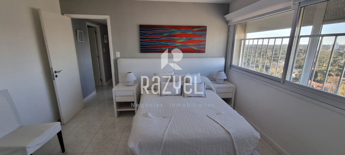 Apartamento ID.687 - Penthouse con vista al mar de 5 dorm