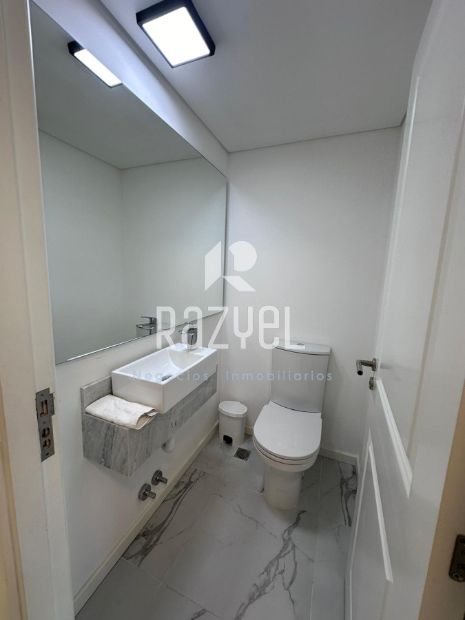 Apartamento ID.449 - Poseidon esquinero de 3 Dorm.