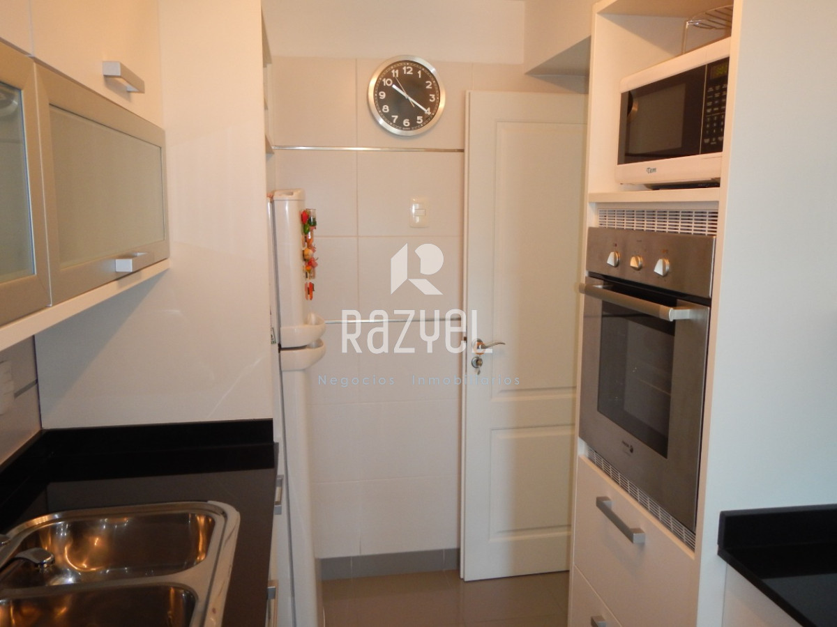 Apartamento ID.742 - Art Boulevard 3 dorm en alquiler anual y venta