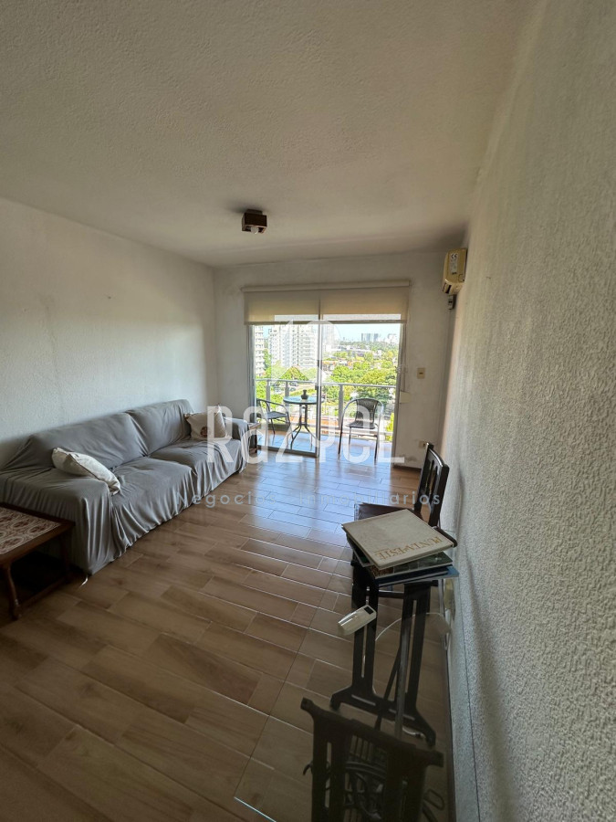 Apartamento ID.972 - Alquiler anual apartamento de 2 dormitorios y 2 baños, Maldonado. 