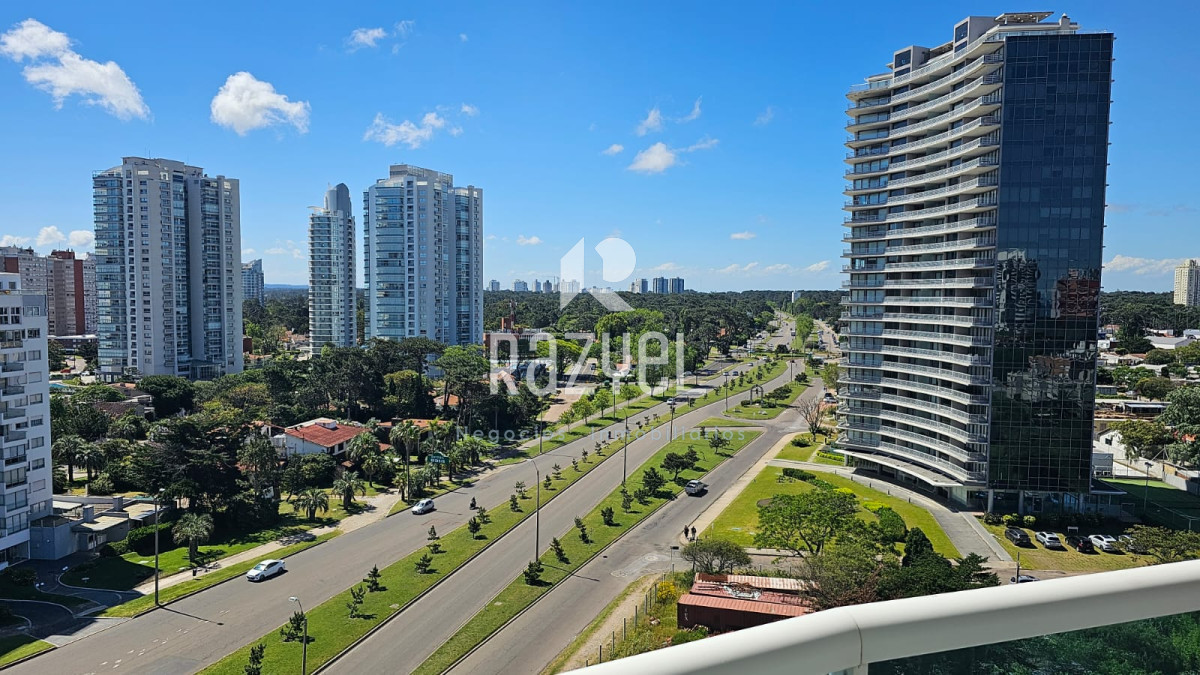 Aidy Grill - GoPunta - Portal Inmobiliario de Punta del Este - Maldonado