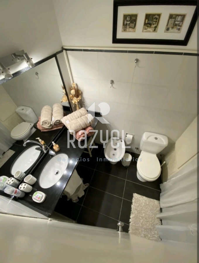 Apartamento ID.629 - Apartamento en parada 8 de playa mansa edificio Ipanema 
