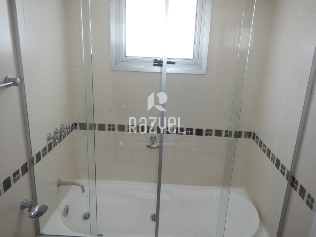 Apartamento ID.742 - Art Boulevard 3 dorm en alquiler anual y venta
