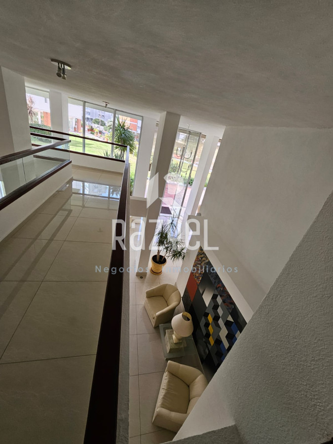 Apartamento ID.1027 - En venta apartamento 1 dorm funcional en edificio con amenities, pda 2, Punta del Este .