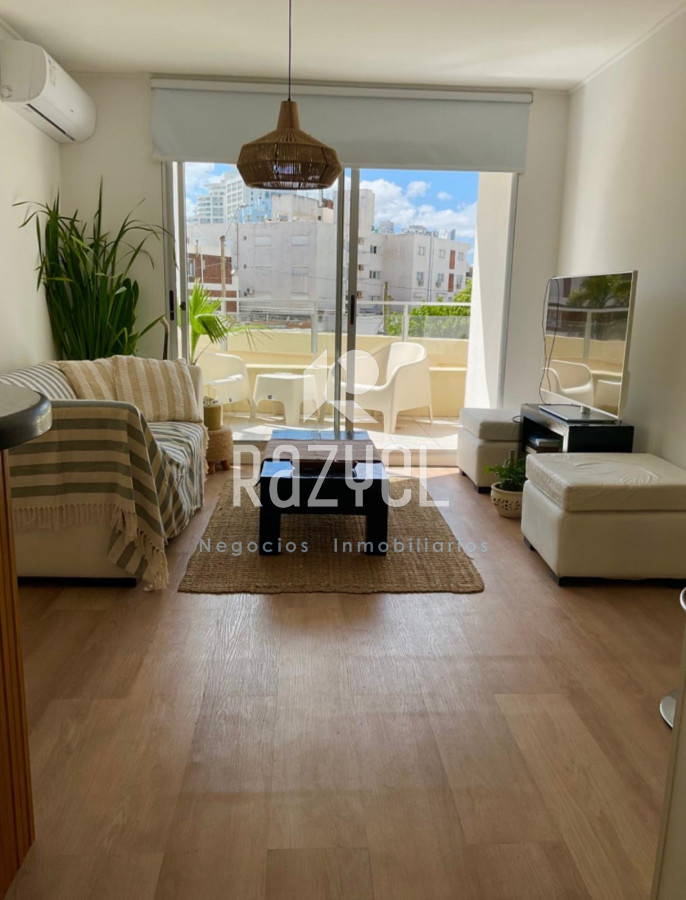 Hermoso apartamento reciclado a nuevo en Triangulo Brava, La Pastora, Punta del Este - GoPunta - Portal Inmobiliario de Punta del Este - Maldonado