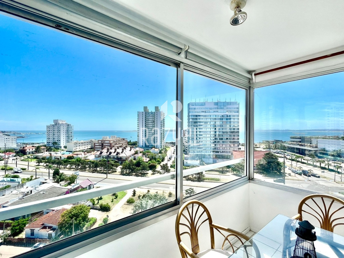 Apartamento ID.721 - Penthouse con vista al mar de 2 dorm uso de azotea exclusiva