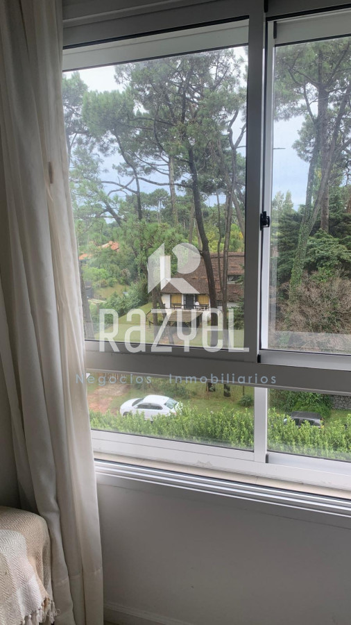 Apartamento ID.934 - Apto de 2 dorm 2 baños en zona de Punta Shopping - alquiler anual -