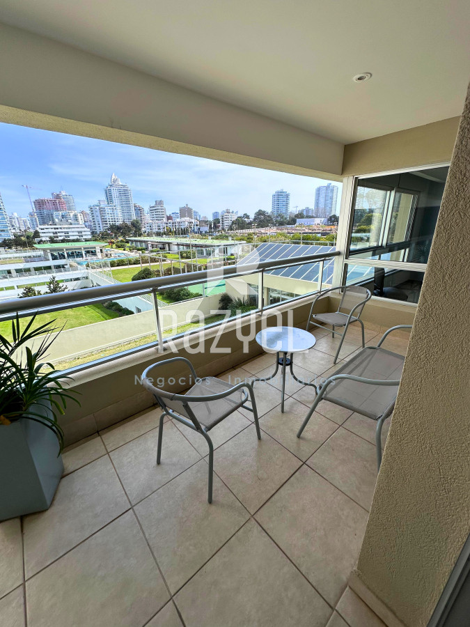 Apartamento ID.382 - Venta & Alquiler de Temporada ,primera linea playa Brava, pda 9.