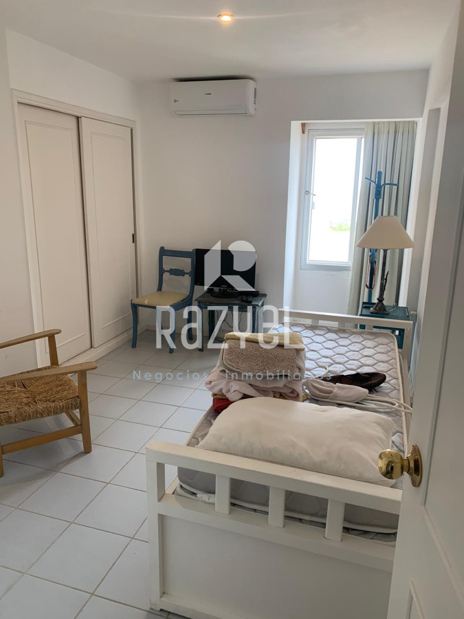 Apartamento ID.807 - Apartamento en edifico Tauro de 2 dorm 2 bañ