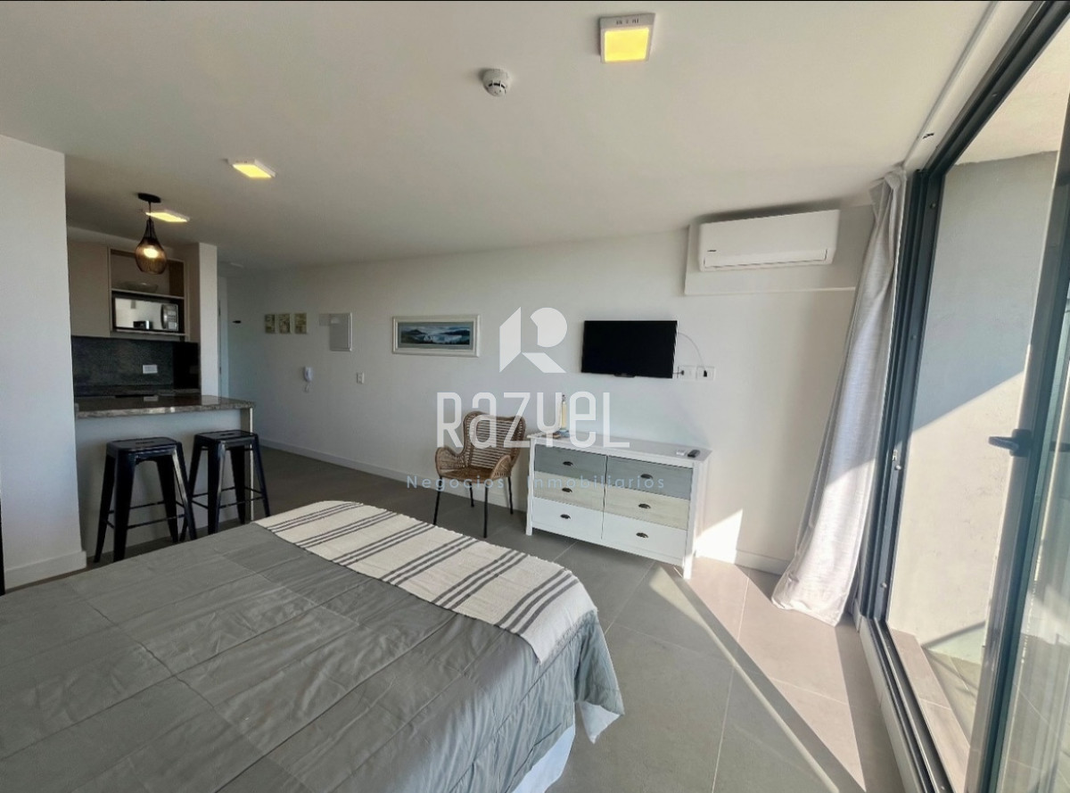Apartamento ID.880 - Venta De Monoambiente En Edificio View Punta Del Este