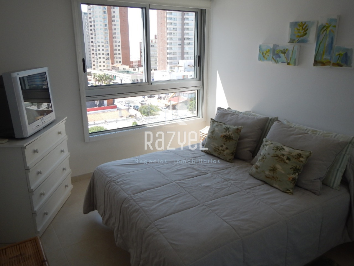 Apartamento ID.742 - Art Boulevard 3 dorm en alquiler anual y venta