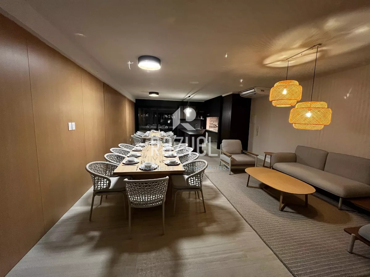 Apartamento ID.868 - Apartamento 2 Dormitorios Av Roosevelt C/ Amenities Y Mucama