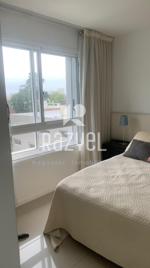 Apartamento ID.934 - Apto de 2 dorm 2 baños en zona de Punta Shopping - alquiler anual -