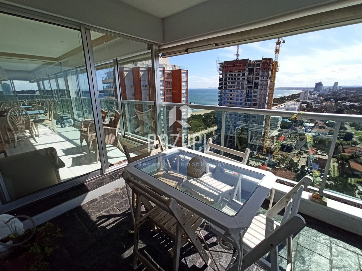 Apartamento ID.789 - Venta de apartamento de 2 dorm 2 bañ 1 en suite