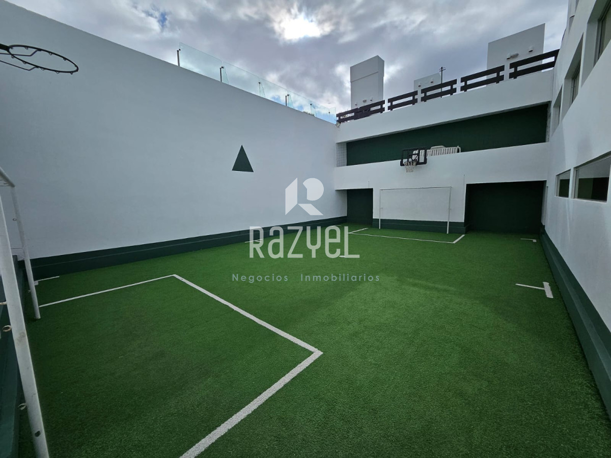 Apartamento ID.1007 - Venta Piso alto esquinero con vistas a Playa Mansa y Playa Brava – Punta del Este