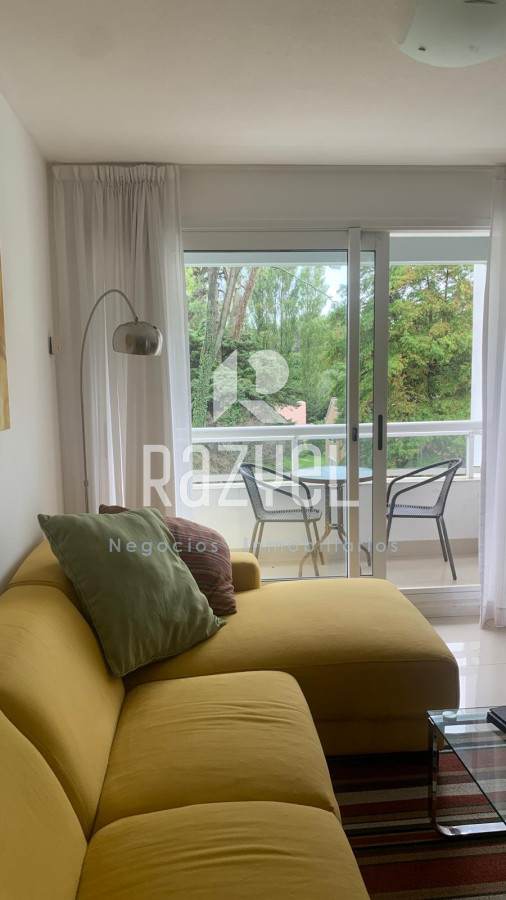 Apartamento ID.934 - Apto de 2 dorm 2 baños en zona de Punta Shopping - alquiler anual -