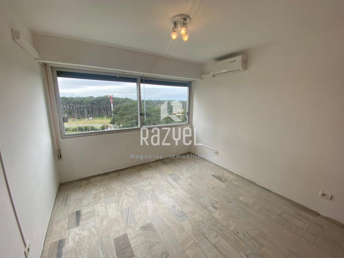Apartamento ID.580 - Roosvelt Center en oportunidad!!