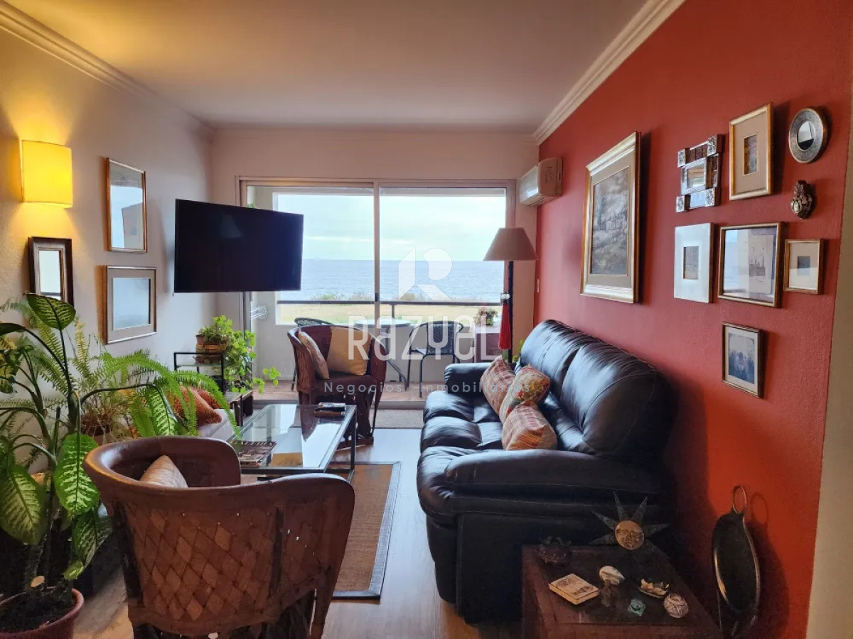 Apartamento ID.1004 - Apartamento en Venta Primera Linea Playa Mansa