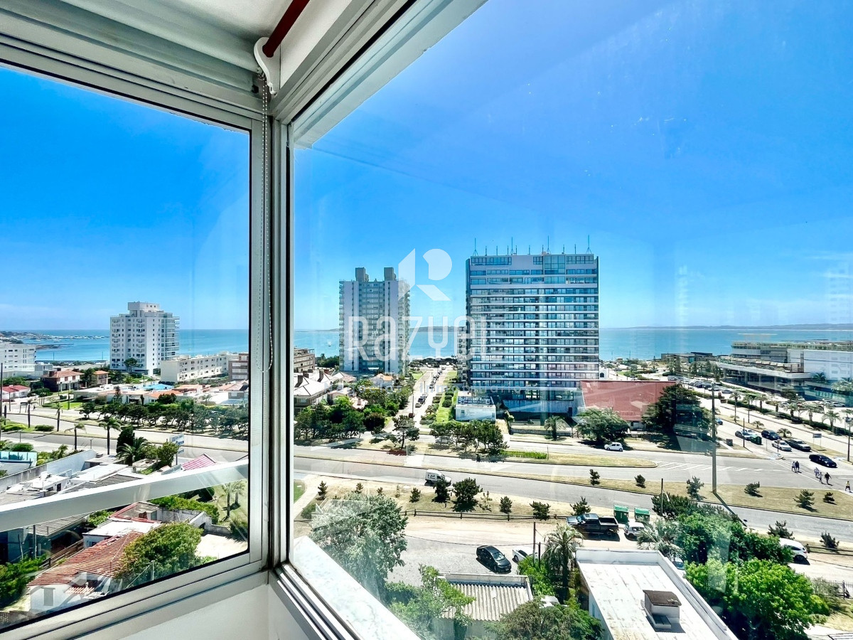 Apartamento ID.721 - Penthouse con vista al mar de 2 dorm uso de azotea exclusiva