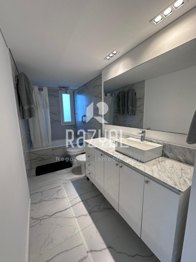 Apartamento ID.449 - Poseidon esquinero de 3 Dorm.