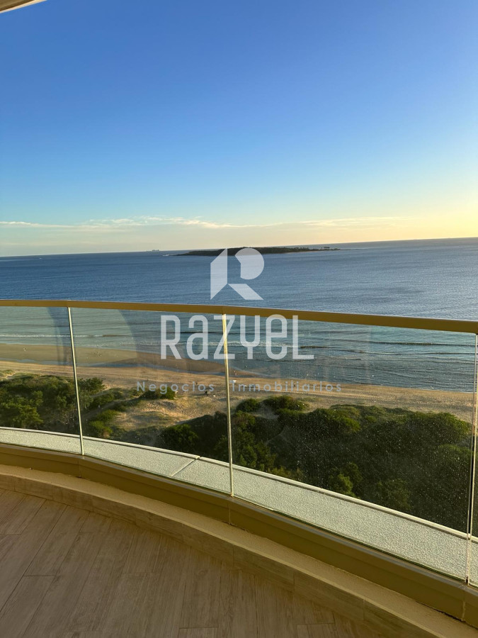 Apartamento ID.387 - Fendi Chateau 4 dormitorios 4 baños en suite