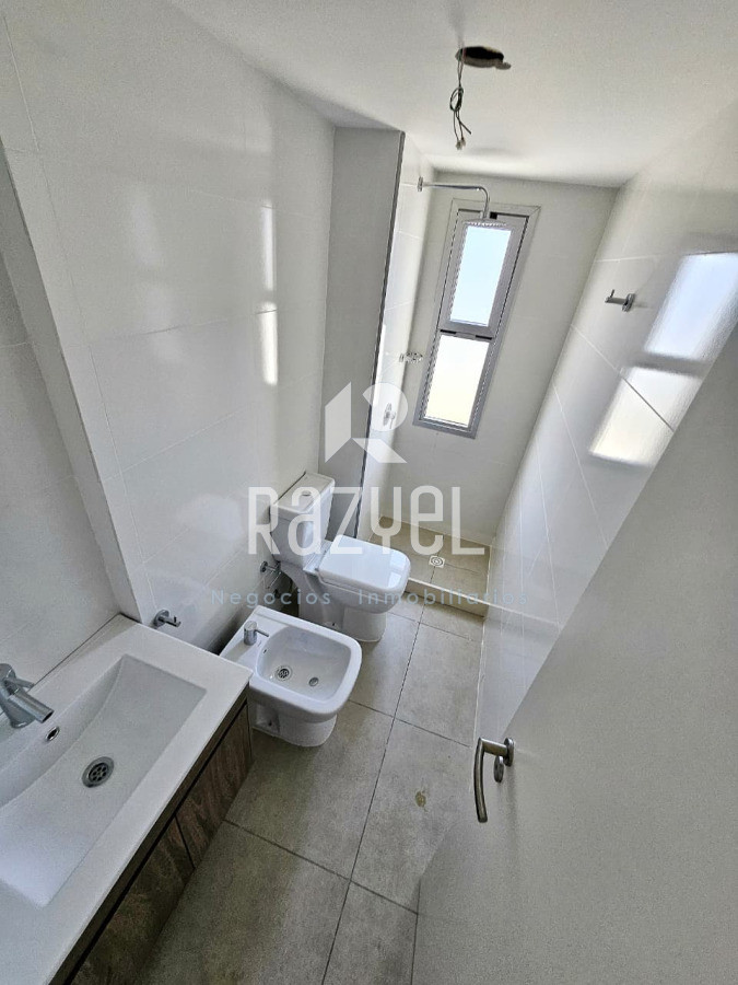 Apartamento ID.1120 - Apartamento 1 Dormitorio Piso 7 - Vista a Isla Gorriti con Beneficios Impositivos