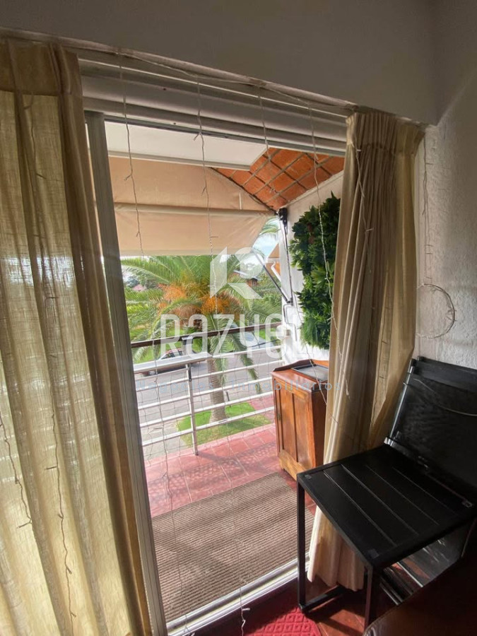 Apartamento Parada 10 a 50m del agua! - GoPunta - Portal Inmobiliario de Punta del Este - Maldonado