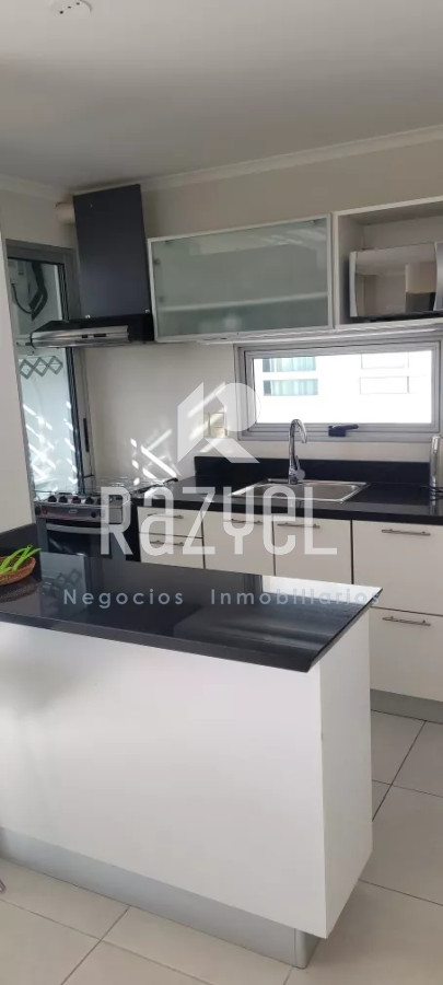 Apartamento ID.878 - Apartamento en venta Ocean Drive 1 dormitorio y medio.