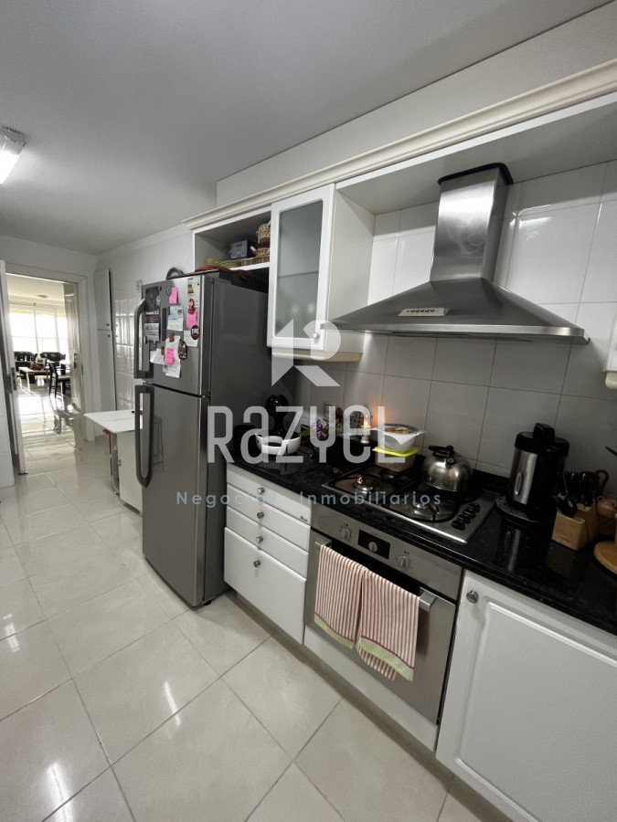 Apartamento ID.676 - Apto en Le Jarden de 3 dorm