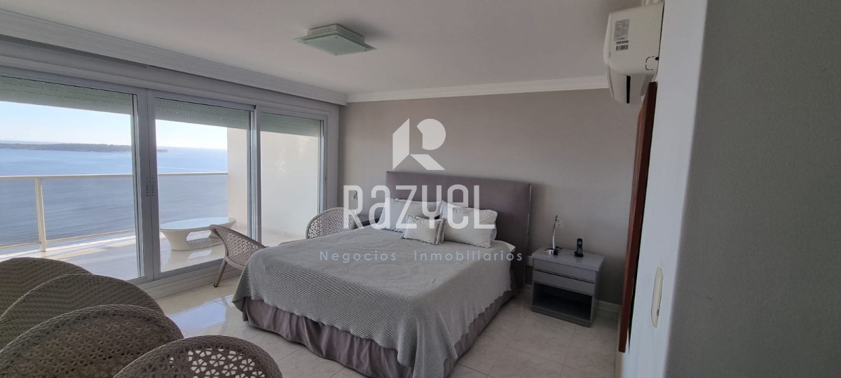Apartamento ID.687 - Penthouse con vista al mar de 5 dorm