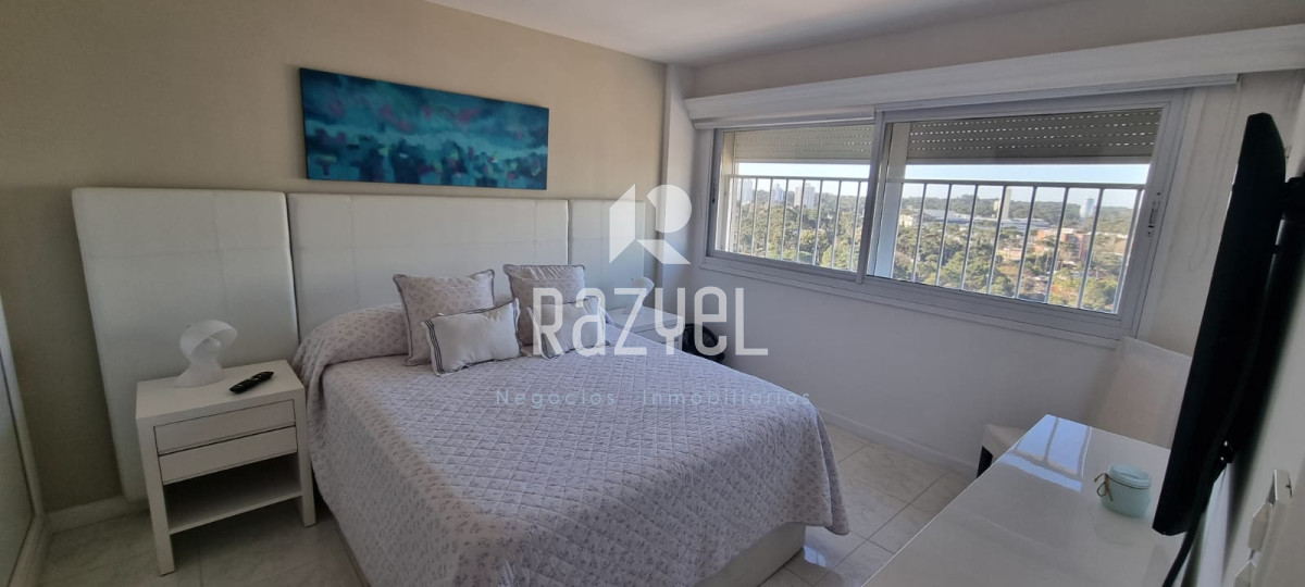Apartamento ID.687 - Penthouse con vista al mar de 5 dorm