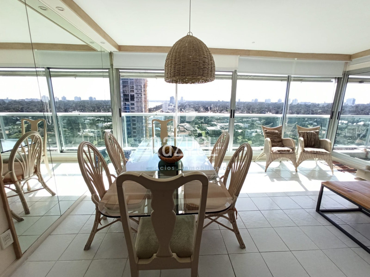 Apartamento ID.789 - Venta de apartamento de 2 dorm 2 bañ 1 en suite