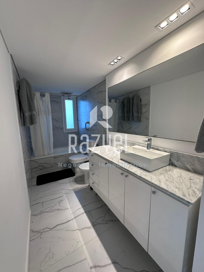 Apartamento ID.449 - Poseidon esquinero de 3 Dorm.