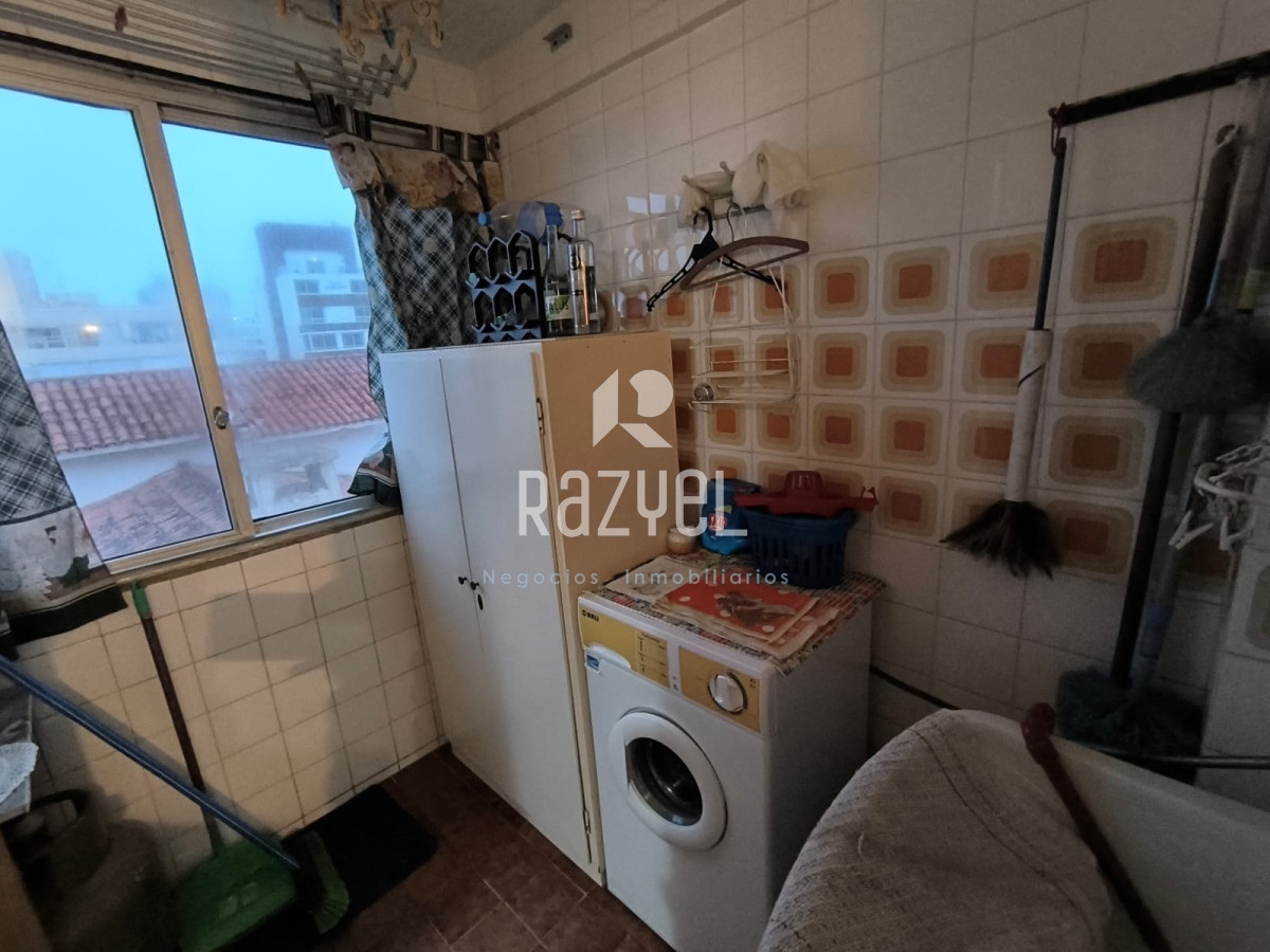 Apartamento ID.1127 - Espectacular alquiler con Vista al Mar. 3 dormitorios.