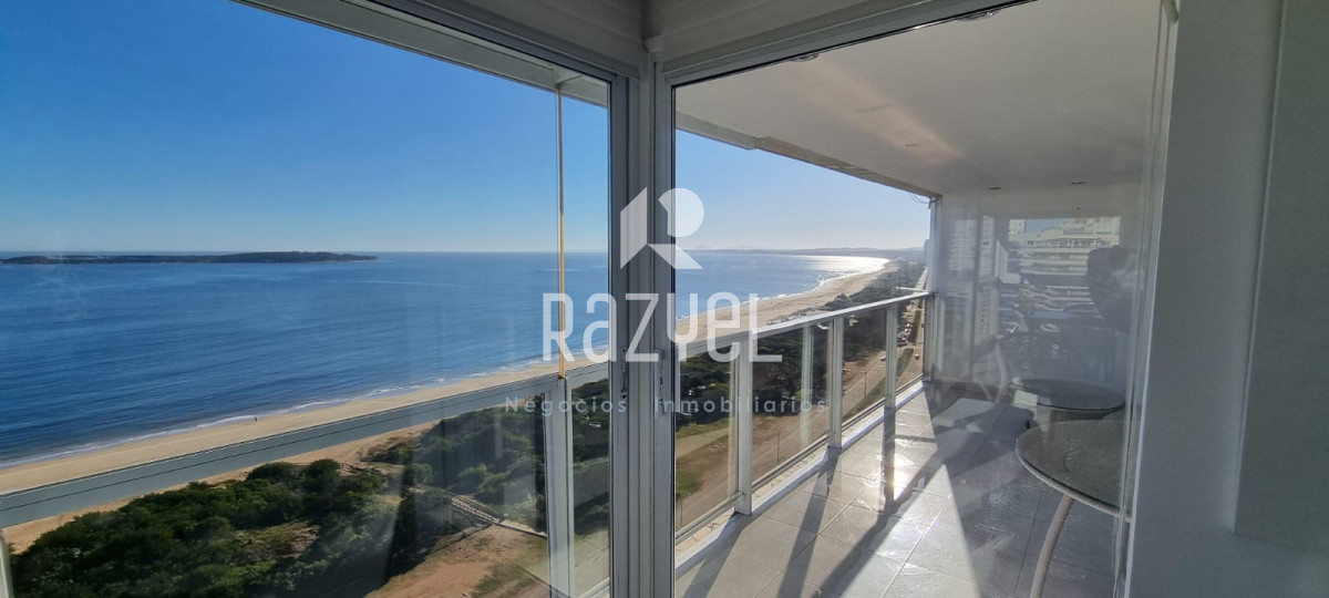 Apartamento ID.687 - Penthouse con vista al mar de 5 dorm