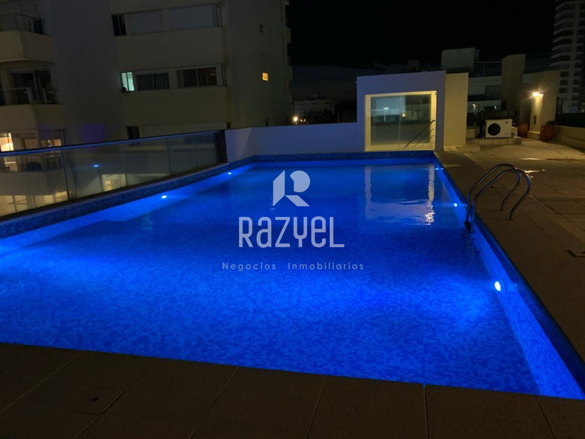 Apartamento ID.1007 - Venta Piso alto esquinero con vistas a Playa Mansa y Playa Brava – Punta del Este