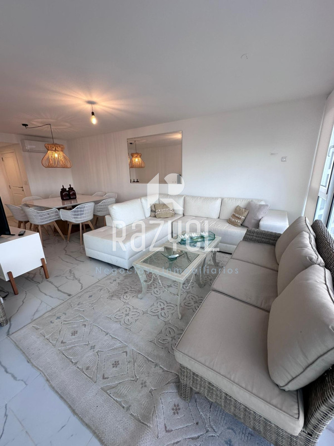 Apartamento ID.449 - Poseidon esquinero de 3 Dorm.