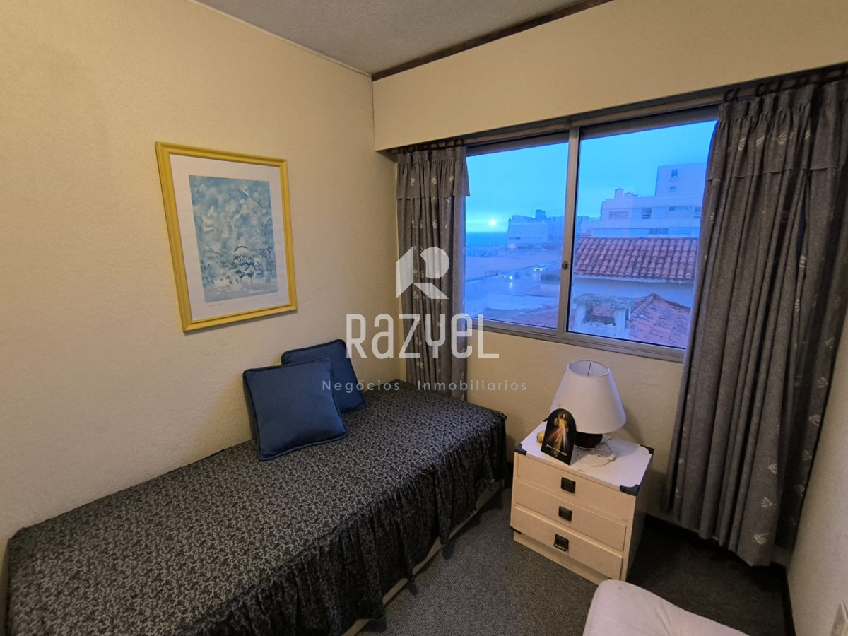 Apartamento ID.1127 - Espectacular alquiler con Vista al Mar. 3 dormitorios.