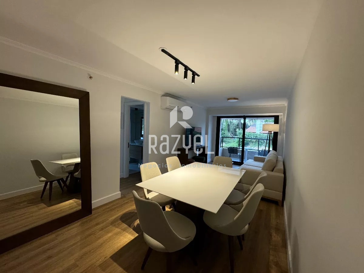 Apartamento ID.868 - Apartamento 2 Dormitorios Av Roosevelt C/ Amenities Y Mucama