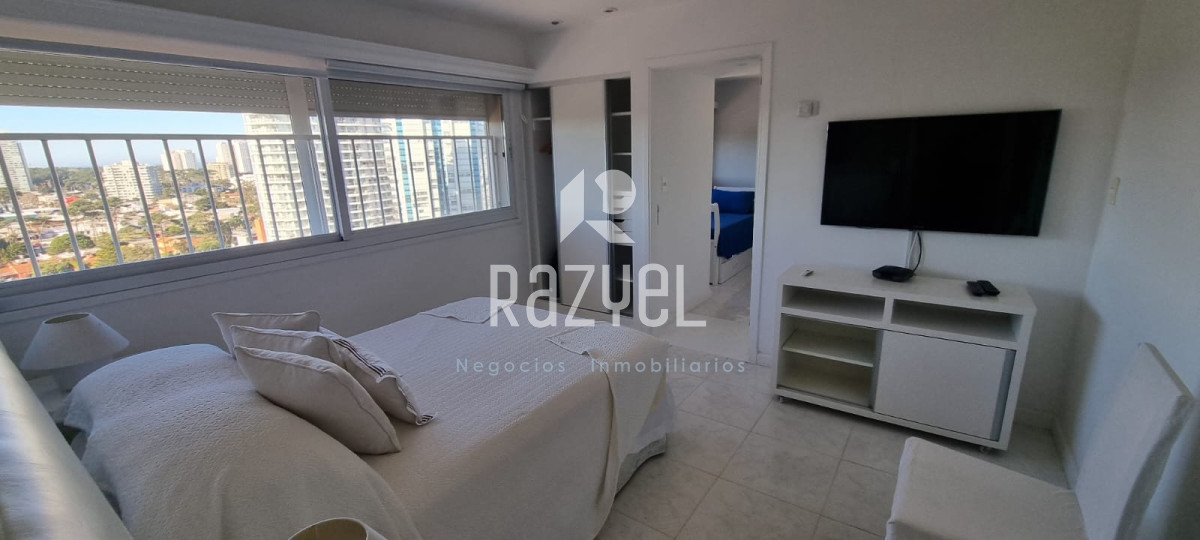 Apartamento ID.687 - Penthouse con vista al mar de 5 dorm