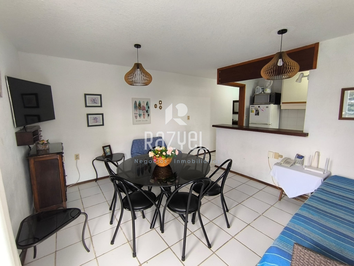 Apartamento ID.1085 - Apto de 2 dormitorios y 2 Baños.( Aidy Grill )