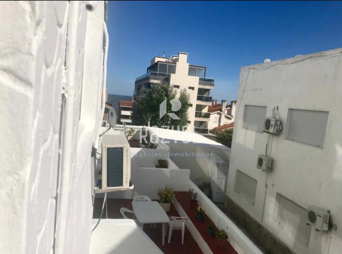 Apartamento ID.830 - Venta Apartamento 2 dormitorios 2 baños con garage