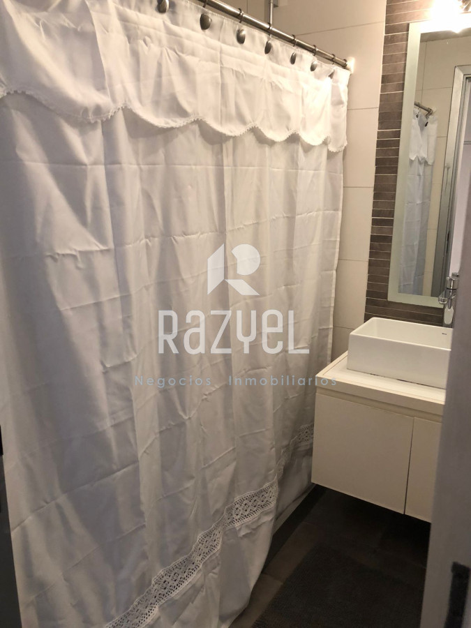 Apartamento ID.433 - Apartamento de 2 dormitorios en alquiler anual