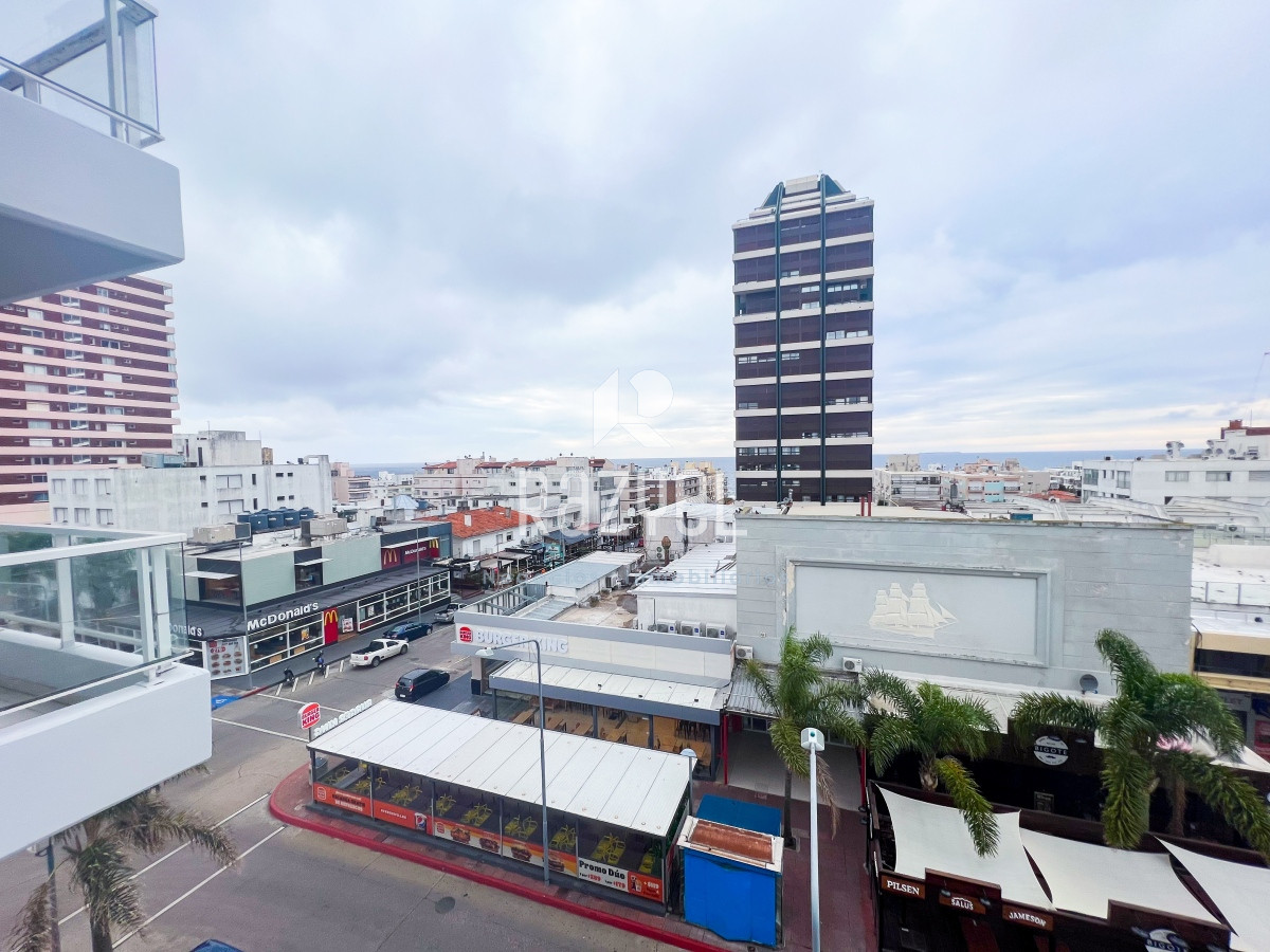Apartamento ID.756 - Apartamento de 1 dormitorio en venta Peninsula Punta del Este 