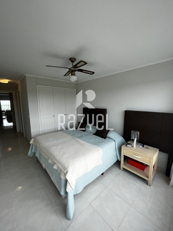 Apartamento ID.676 - Apto en Le Jarden de 3 dorm