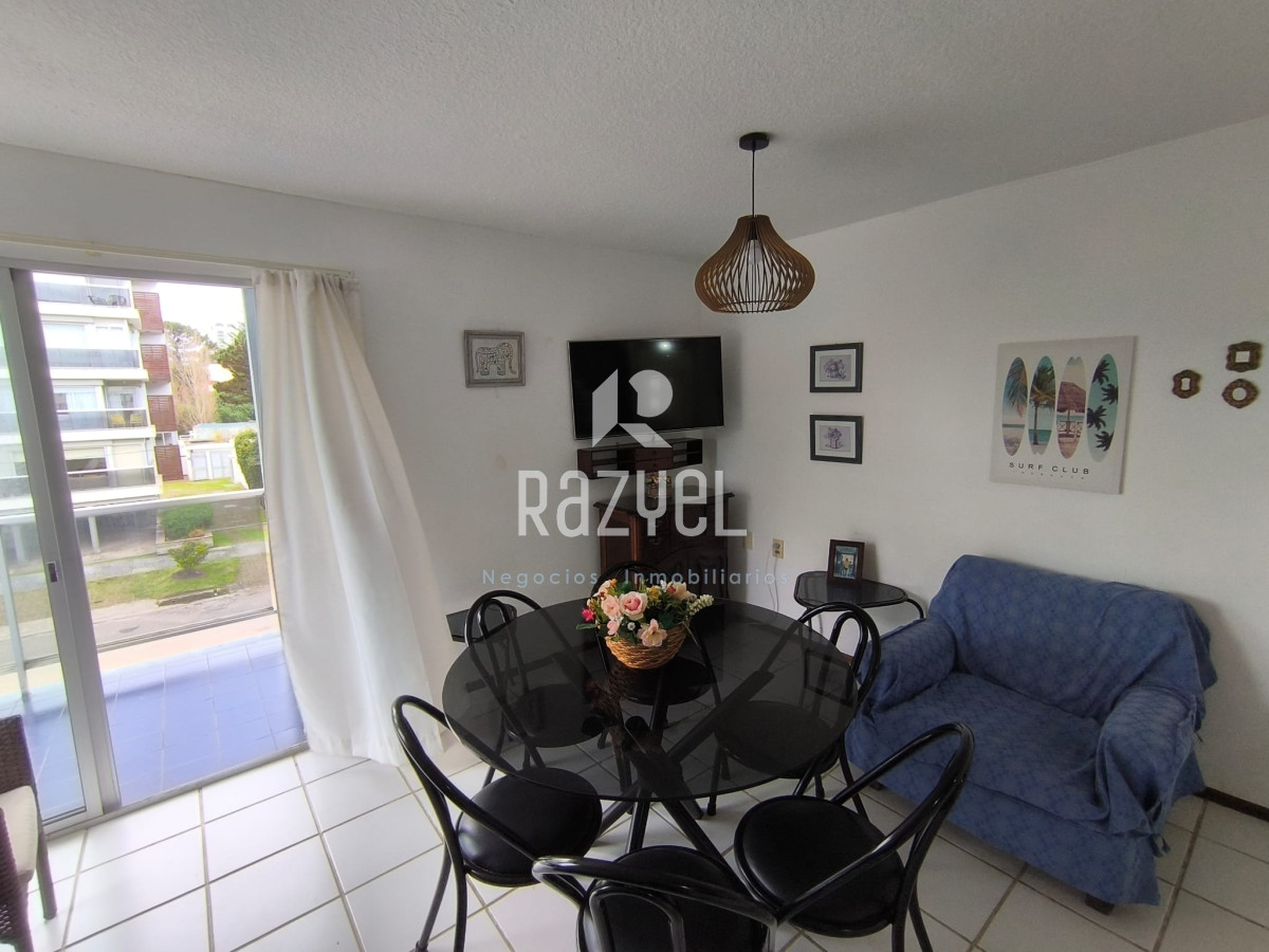 Apartamento ID.1085 - Apto de 2 dormitorios y 2 Baños.( Aidy Grill )