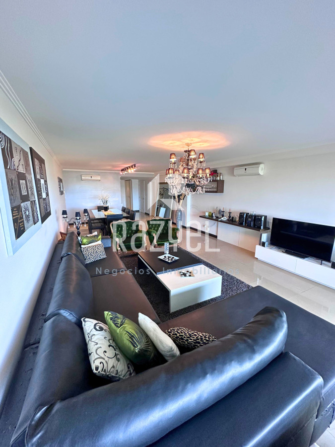 Apartamento ID.382 - Venta & Alquiler de Temporada ,primera linea playa Brava, pda 9.