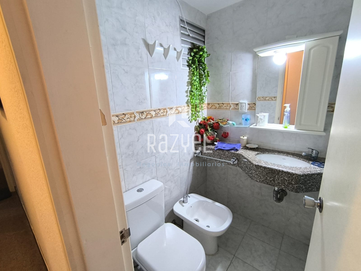 Apartamento ID.1127 - Espectacular alquiler con Vista al Mar. 3 dormitorios.